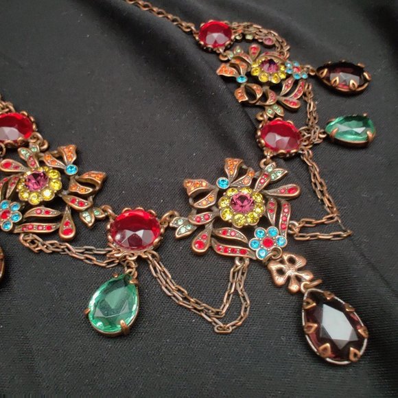 Joan Rivers Antique Style Runway Statement Drippy Rhinestone Necklace Multicolor - Picture 4 of 7